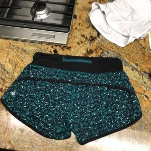 Lululemon speed up shorts size 2